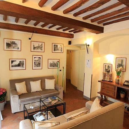 Hotel Palazzo Mari San Gimignano Exterior foto