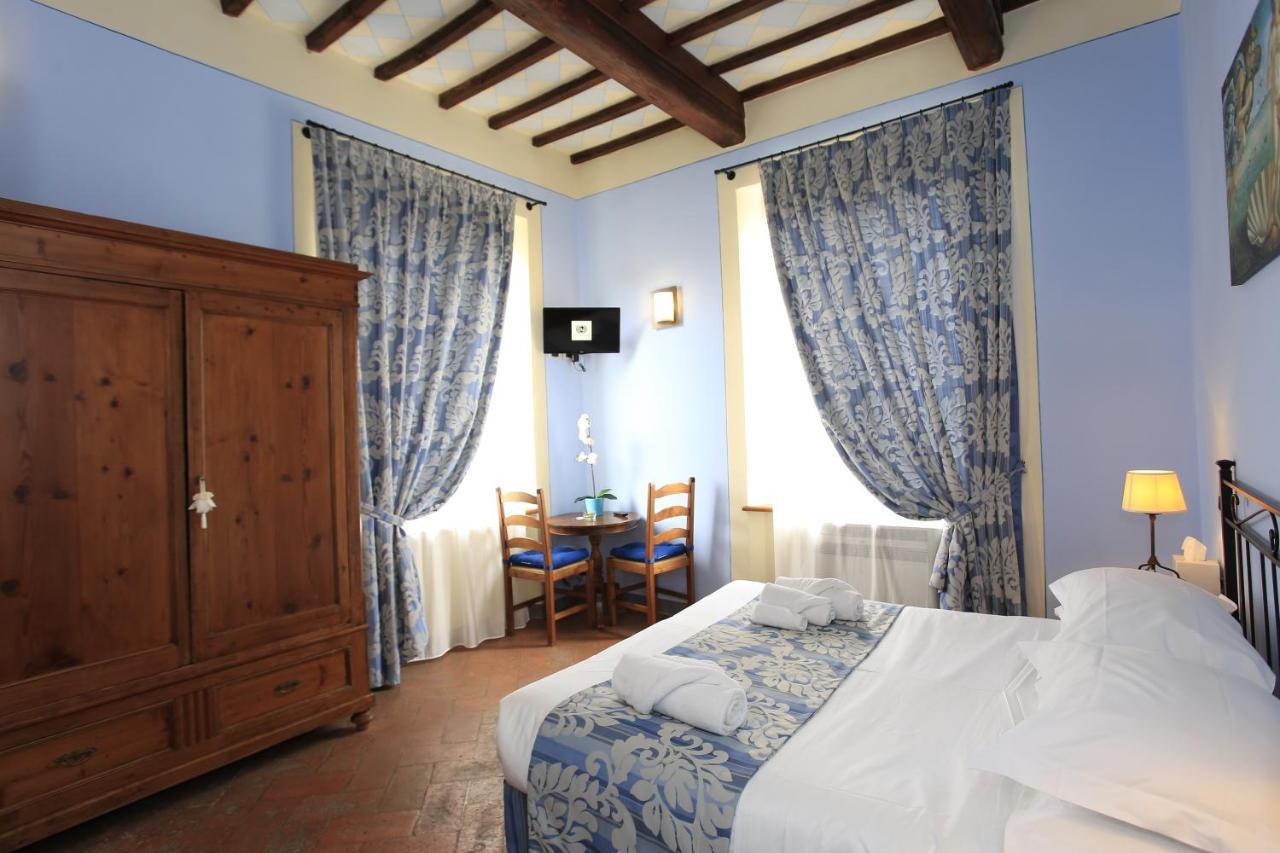 Hotel Palazzo Mari San Gimignano Exterior foto
